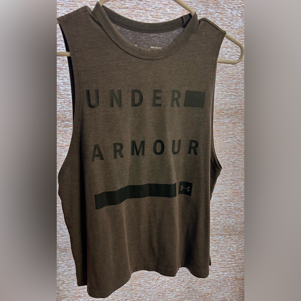 Under Armour gray Graphic Training Tank